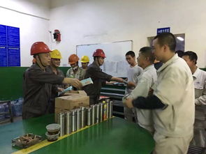 送清凉 鼓干劲 贴心慰问暖人心